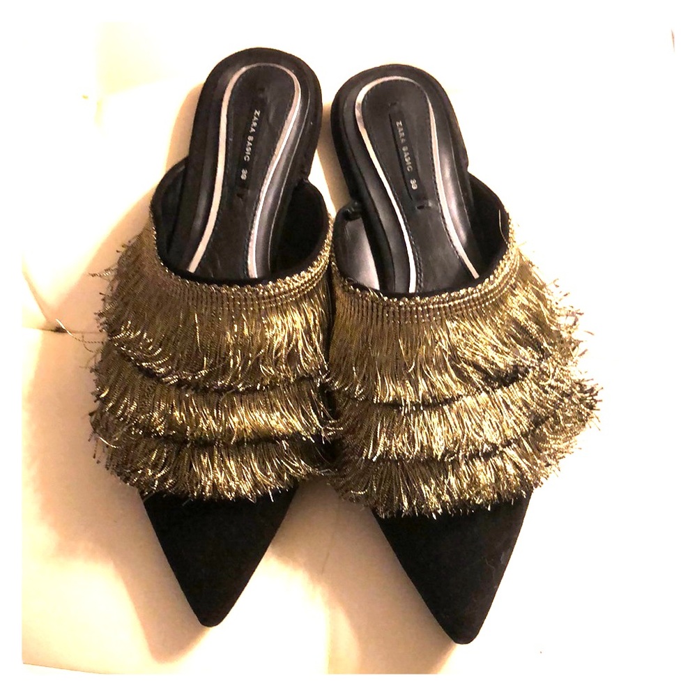 Fringe mules